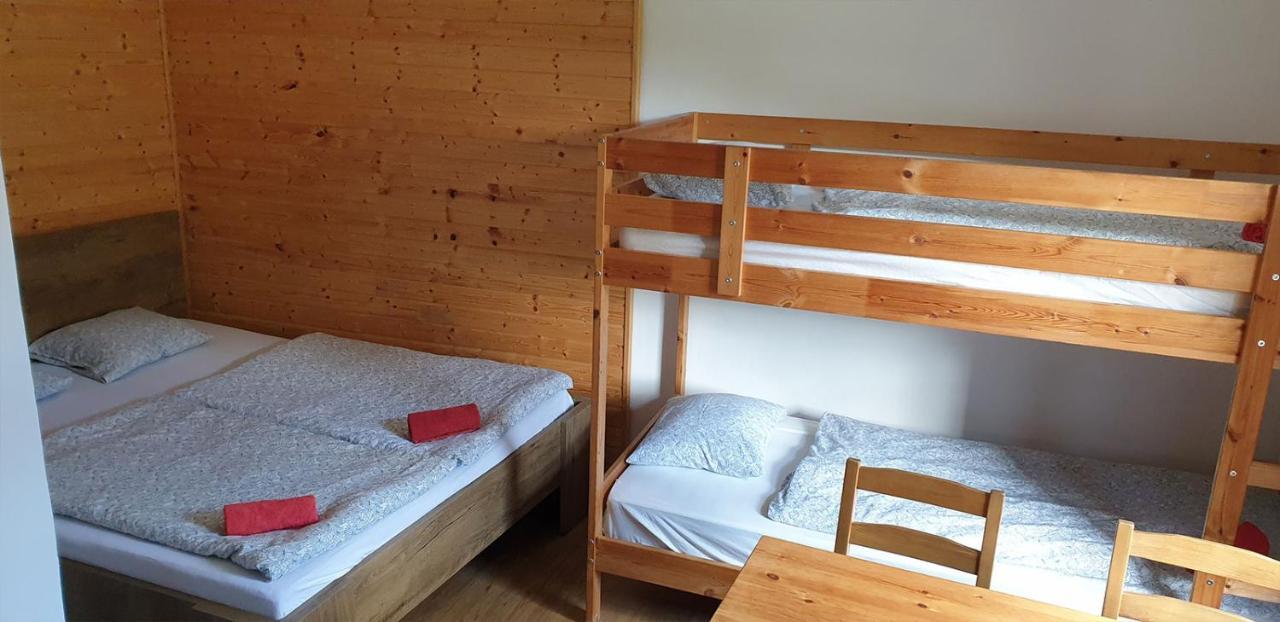 Penzion A Restaurace U Baby Subrovy Hotell Kokorin Exteriör bild